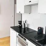 Apartament Apartament-studio U Stańczyka- Przy Parku Centralnym *